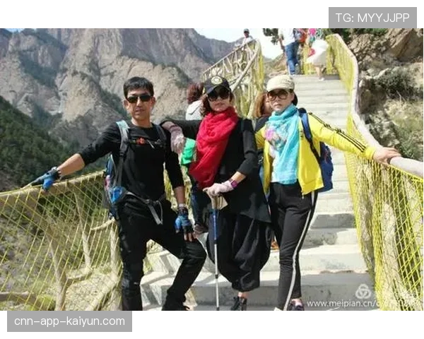 世界登山青年领袖计划：培养环保与救援双重技能，青年登山活动